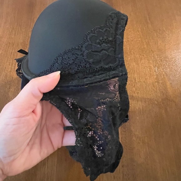 VS Dream Angels Push Up Bra - Picture 3 of 4